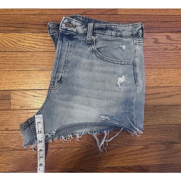 Wild Fable denim shorts Button up Size 12 Distressed Mom Cut off shorts - Picture 4 of 8